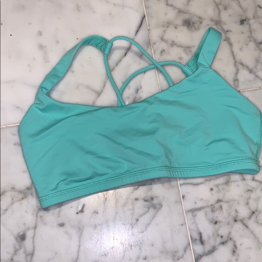 Lululemon sports bra gently worn